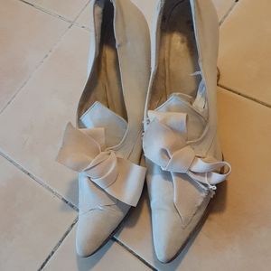 Size six to seven vintage wedding heel